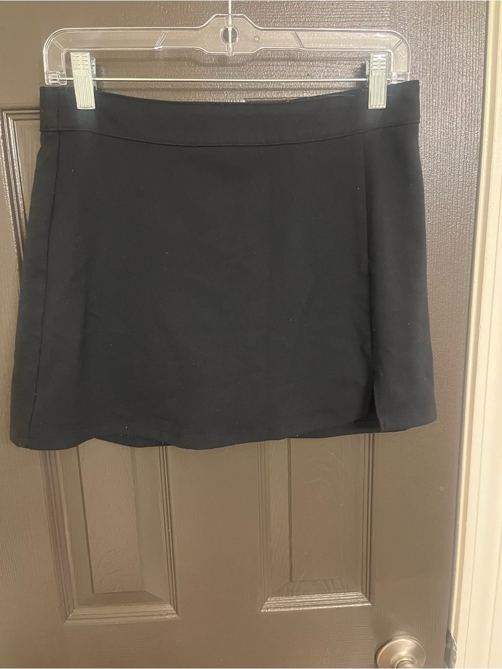 Hollister Black Women's Mini Skirt -With Built In Shorts